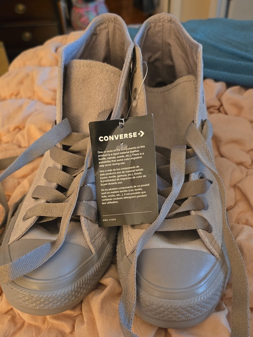 Converse  Chuck Taylor Suede High Top